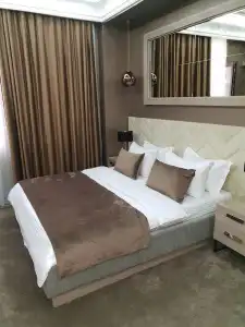 Home Boutique - 52