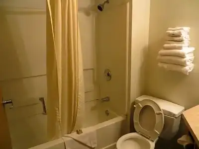 Super 8 by Wyndham Austin North/University Area - 15
