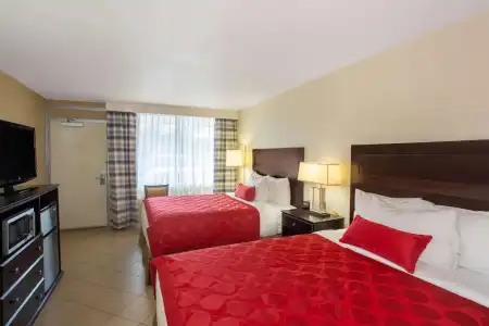 Ramada by Wyndham Venice Venezia - 38