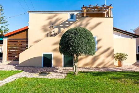 Oula Maisonettes Suites - 44