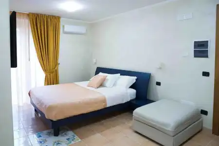 Vittoria Guest House - Salerno - 2