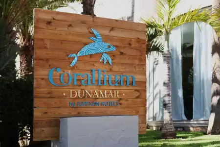 Corallium Dunamar by Lopesans - Adults Only - 27