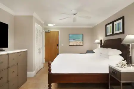 Pier House Resort & Spa - 79