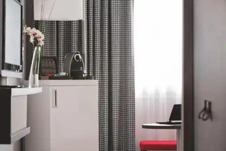 Mercure Paris CDG Airport - 51
