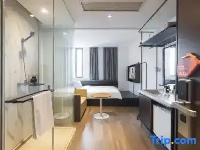 CJIA Apartment - 16