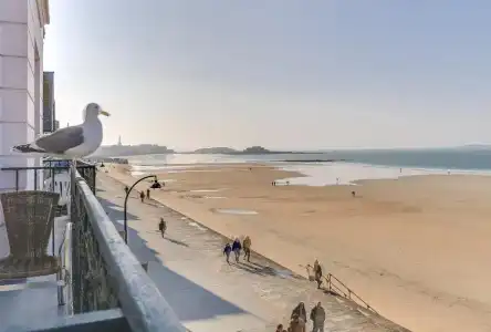 Kyriad Saint Malo centre Plage - 127