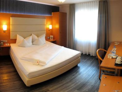 PLAZA INN Heilbronn - 2