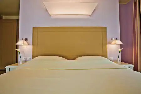 Kristal Palace - Tonellis - Adult Friendly - 5