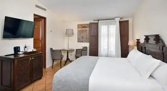 San Lorenzo - Adults Only - 8