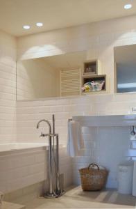 Tarongeta - Adults Only - 9