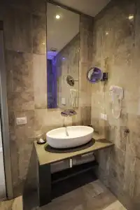 The Roman Empire Guesthouse - 112