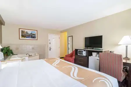 Quality Inn North Conway - 3