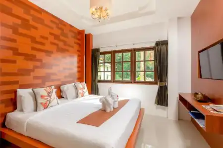 Club Bamboo Boutique Patong Beach Resort - 377