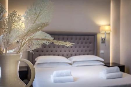 Emma Small Luxury - 112