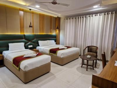 Darcys International - 3