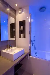 Best Western Plus Le Lavarin - 100