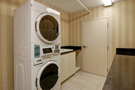 Hilton Garden Inn Toronto/Burlington - 44