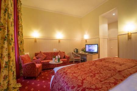 Augusta Am Kurfürstendamm - 55