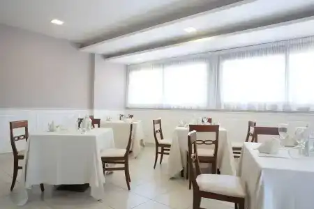 Leon - Ristorante Al Cavallino Rosso - 20