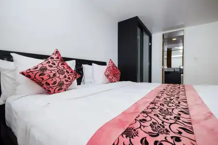 Jirana Patong - 45