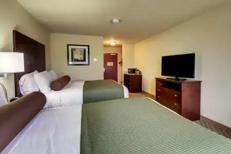 Cobblestone & Suites – Pulaski/Green Bay - 6