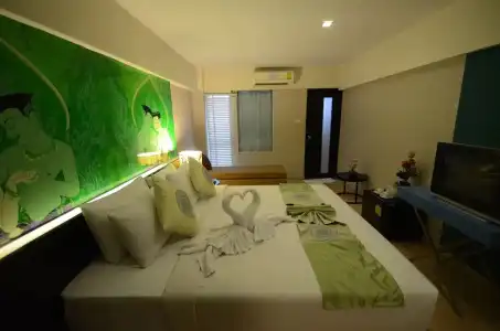 Chaba Inn Srinakarin - 55