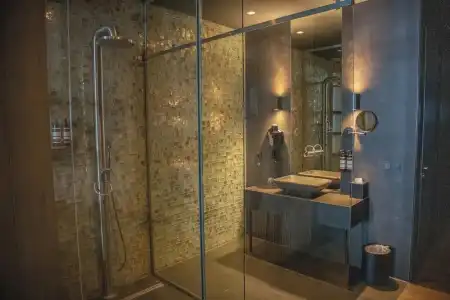 Manzo's Suites - 45