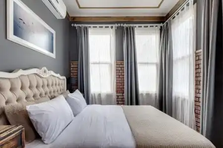 Loka Suites - 1