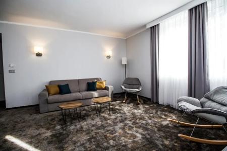 Best Western Plus Premium Inn - 94