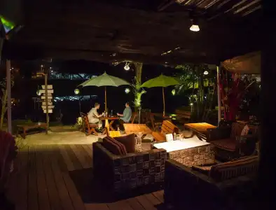 Hollanda Montri Guesthouse - 9