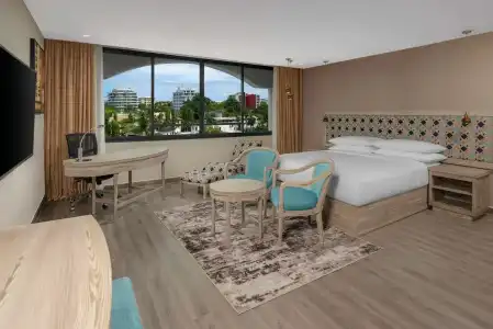The Oyster Bay Suites - 35