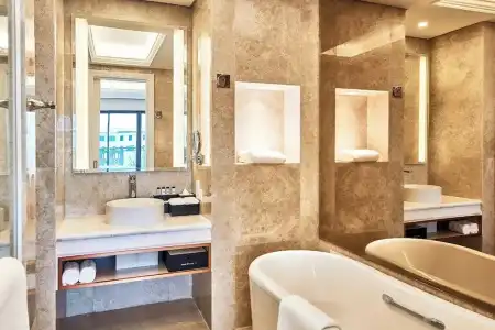 Sheraton Grand Danang Beach Resort & Spa - 70