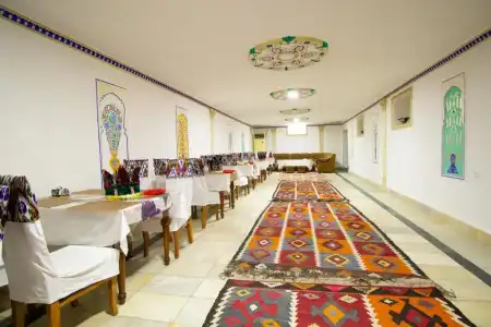 Zaringiz Boutique - 22