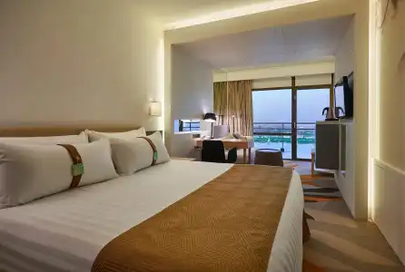 Holiday Inn & Suites Cairo Maadi by IHG - 7