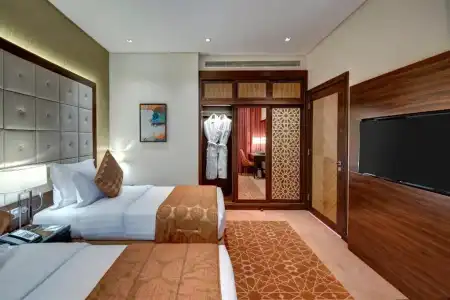 Royal Continental Suites Business Bay - Deluxe Apartments - 33