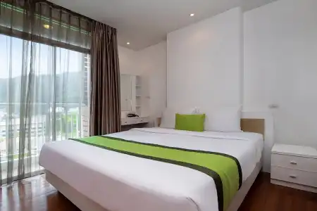 iCheck inn Residences Patong - 33