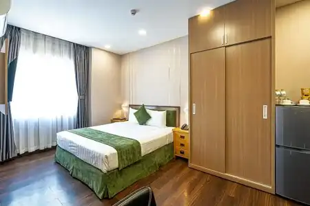 Emerald Central - 57