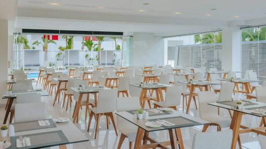 Tasia Maris Seasons - Adults Only - 39