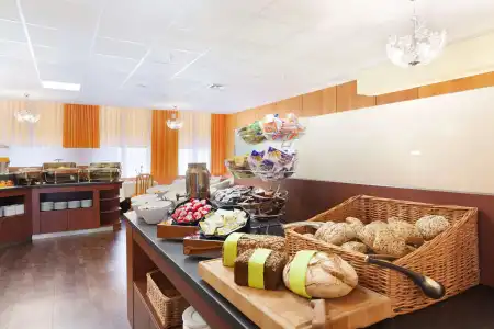 Best Western Augusta - 11