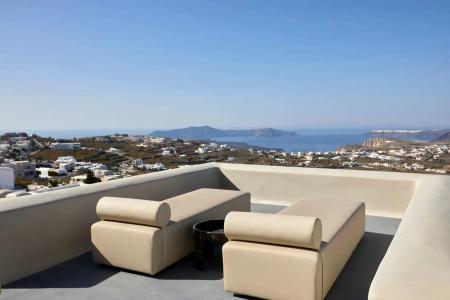 Luna Santorini Suites - 30