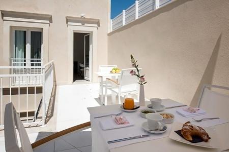 Caportigia Boutique - 106