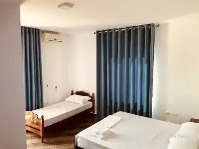 The Garden Beach Hostel - 9