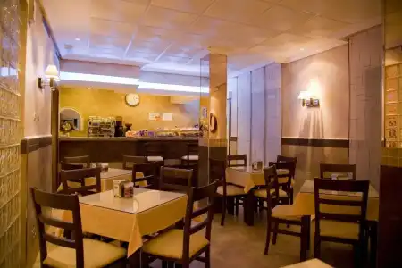 Hostal Toledo - 14