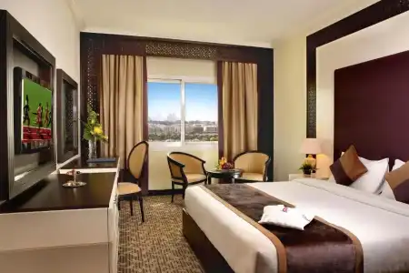 Carlton Tower - 18