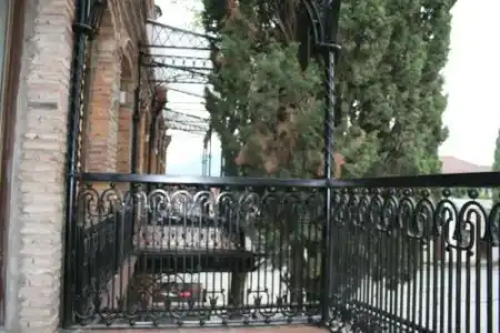 Pirosmani - 14