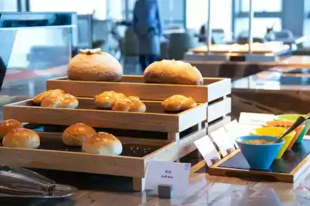 Four Points by Sheraton Wuhan Jiangxia - 10