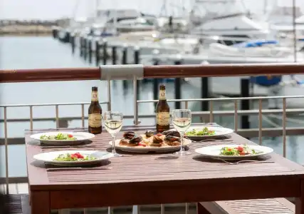 Be. Fremantle - 28