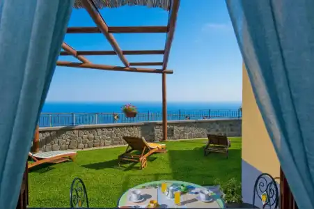 La Mela Blu - 63