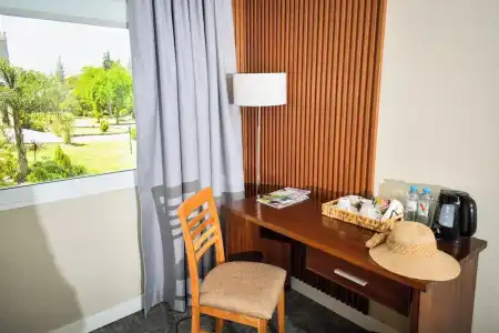 Howard Johnson by Wyndham La Plata - 22
