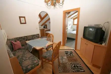 Ferienwohnungen Flörl - 1